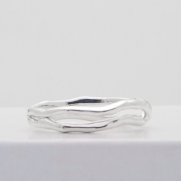 Real Sterling Silver Modernist Curvy Stacking Ring Size 7 US, 8 US Stamped 925 - Picture 5 of 7